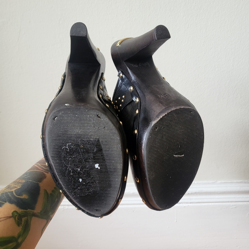 Michael Kors Horton gold studded black leather mule clogs size 8 - Picture 6 of 8